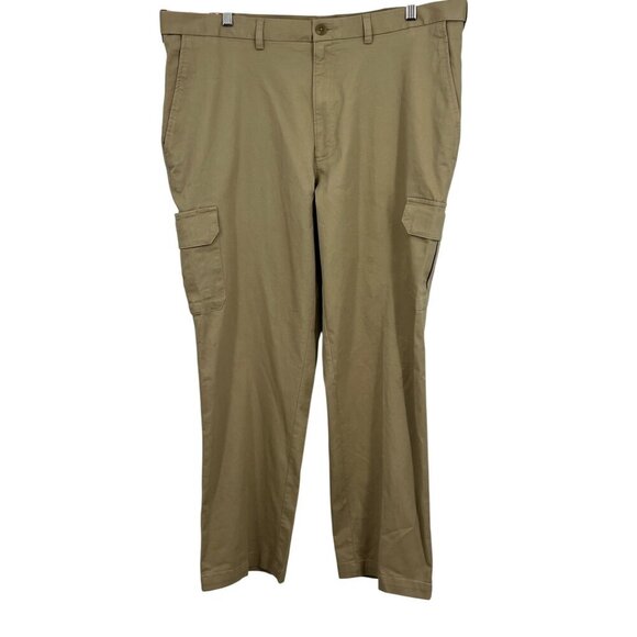 Haggar Mens Classic Fit Stretch Cargo Pants 40 X 30 Khaki Hidden Expandable New - Picture 1 of 11